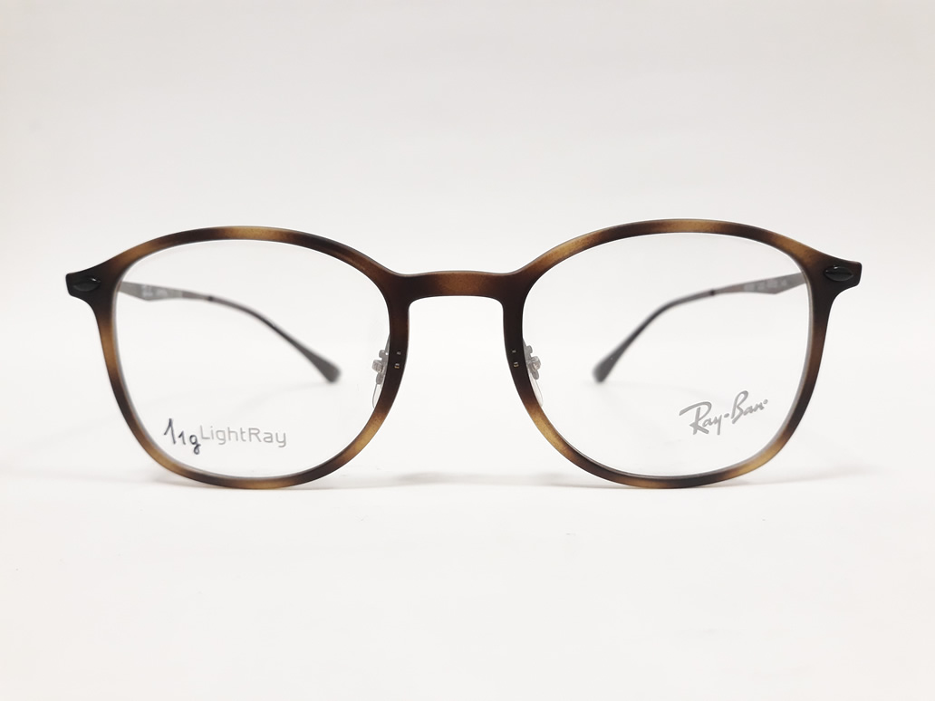 Ray-Ban